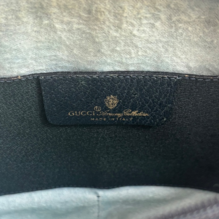 オールドグッチ　ショルダーバッグ（ブランドバッグ）の商品画像 - 査定依頼日：2025年7月4日 - 最高査定価格：10,000円