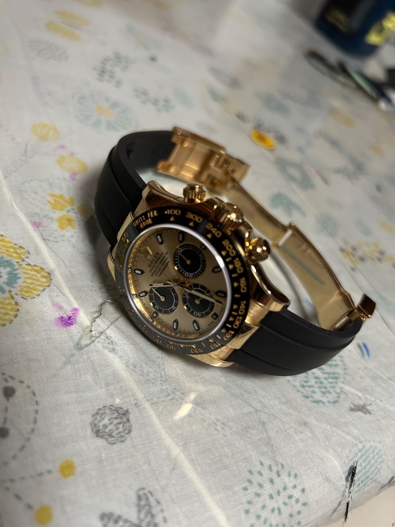 ロレックス デイトナ 116518LN（高級時計）の商品画像 - 査定依頼日：2026年2月4日 - 最高査定価格：7,800,000円