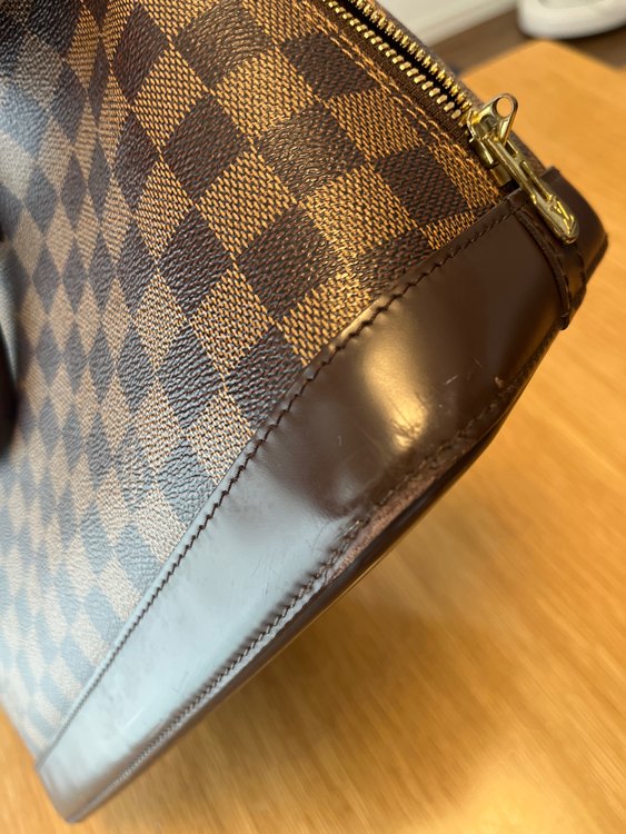 アルマ（ブランドバッグ）の商品画像 - 査定依頼日：2022年9月23日 - 最高査定価格：45,000円