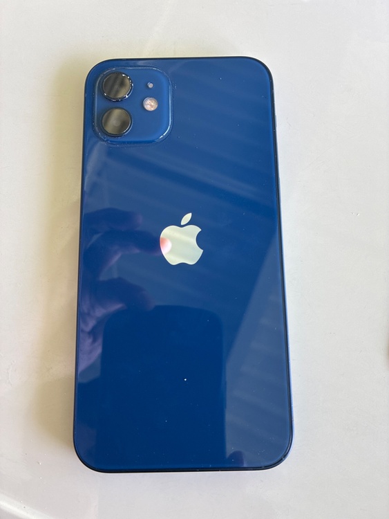 iPhone 12 128GB SIMフリー（スマホ）の商品画像 - 査定依頼日：2026年4月27日 - 最高査定価格：27,000円