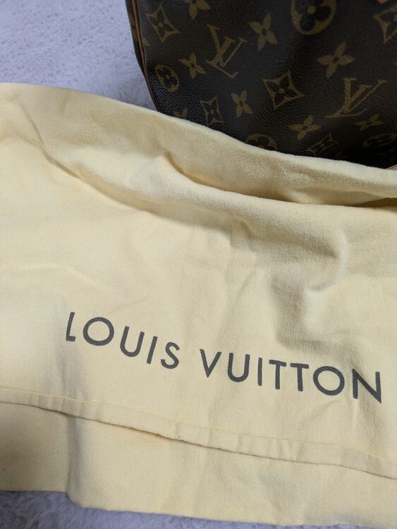 TA1173（ブランドバッグ）の商品画像 - 査定依頼日：2025年11月28日 - 最高査定価格：130,000円