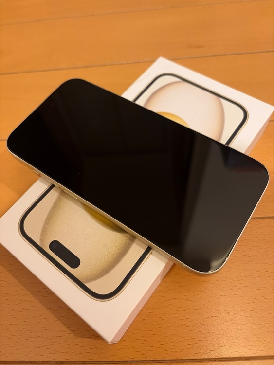 iPhone15 ・128GB ・製造番号（３５６５９６７２６０２０８７５） 　　　　　 ・バッテリー（86％）（スマホ）の商品画像 - 査定依頼日：2026年10月4日 - 最高査定価格：66,000円