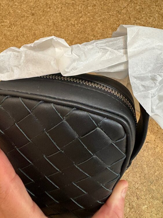 ボッテガ・ヴェネタ  （ブランドバッグ）の商品画像 - 査定依頼日：2025年4月4日 - 最高査定価格：105,000円