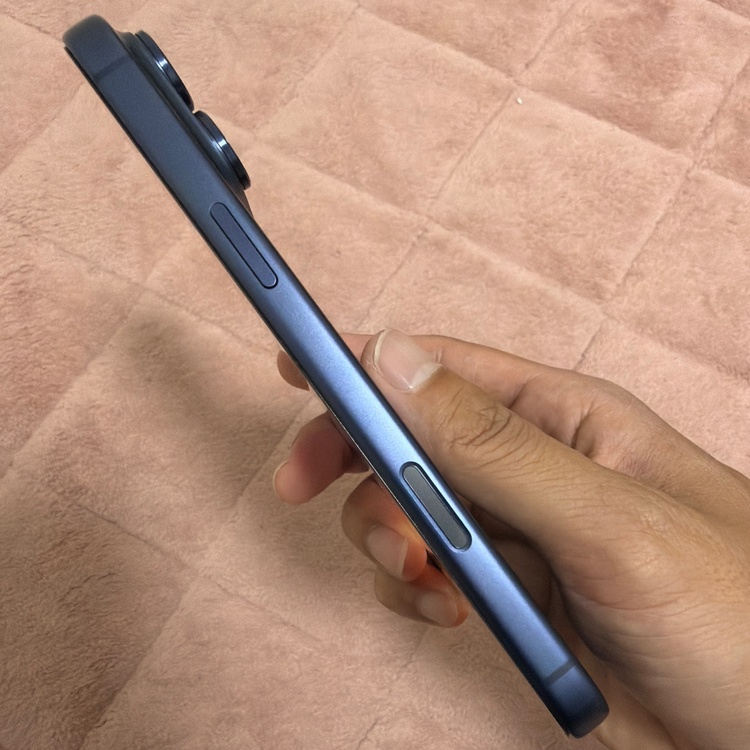 iPhone 17 Pro Max 256GB SIMフリー（スマホ）の商品画像 - 査定依頼日：2026年5月12日 - 最高査定価格：165,000円