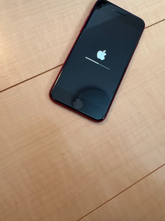 iPhonese第2世代（スマホ）の商品画像 - 査定依頼日：2026年6月4日 - 最高査定価格：10,000円