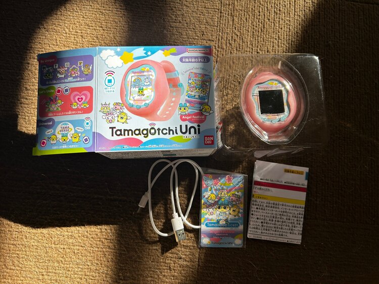 たまごっちユニ（その他のおもちゃ）の商品画像 - 査定依頼日：2025年2月12日 - 最高査定価格：2,400円