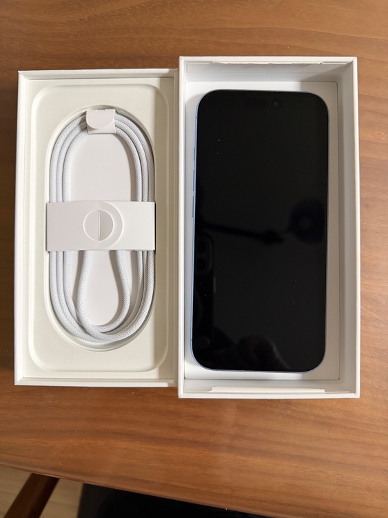 iPhone iPhone 17 512GB SIMフリー（スマホ）の商品画像 - 査定依頼日：2026年7月18日 - 最高査定価格：119,000円