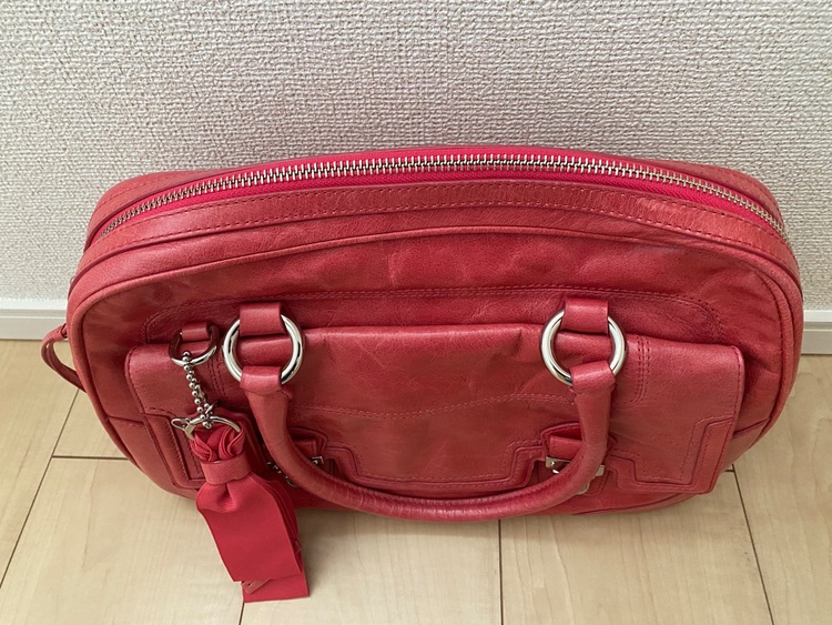 トートバック、ショルダーバック（ブランドバッグ）の商品画像 - 査定依頼日：2025年7月29日 - 最高査定価格：1,000円