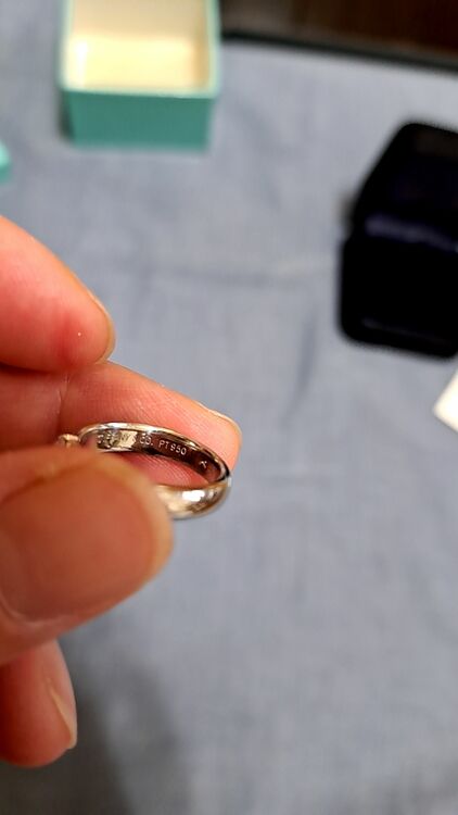 ティファニー婚約指輪（宝石）の商品画像 - 査定依頼日：2025年10月11日 - 最高査定価格：100,000円