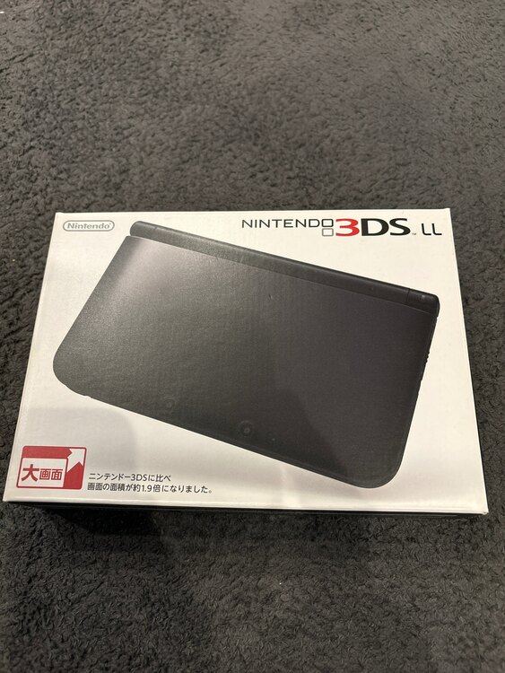 ニンテンドー3DSLL（ゲーム機本体・ゲームソフト）の商品画像 - 査定依頼日：2025年3月29日 - 最高査定価格：9,000円