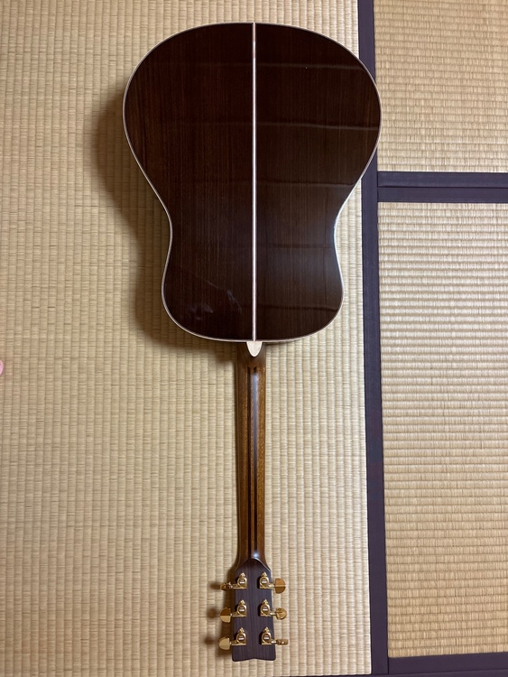 LL36（ピアノ・楽器・PA機材）の商品画像 - 査定依頼日：2026年4月22日 - 最高査定価格：210,000円