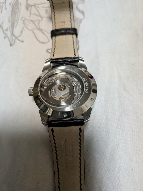 BEHRENS　ROTARY　BLACK（高級時計）の商品画像 - 査定依頼日：2026年2月9日 - 最高査定価格：300,000円