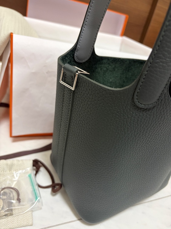 エルメス ピコタン （ブランドバッグ）の商品画像 - 査定依頼日：2025年12月25日 - 最高査定価格：584,000円