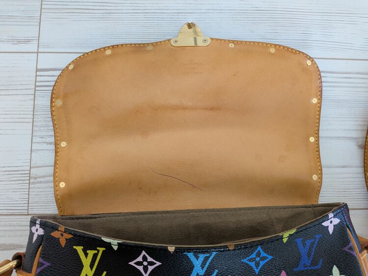 ルイヴィトン マルチカラー （ブランドバッグ）の商品画像 - 査定依頼日：2025年8月15日 - 最高査定価格：100,000円