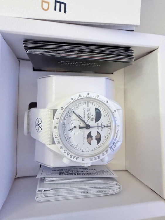 MOONＳＷＡTCH  OMEGA✖︎Ｓwatch（高級時計）の商品画像 - 査定依頼日：2026年2月26日 - 最高査定価格：45,000円