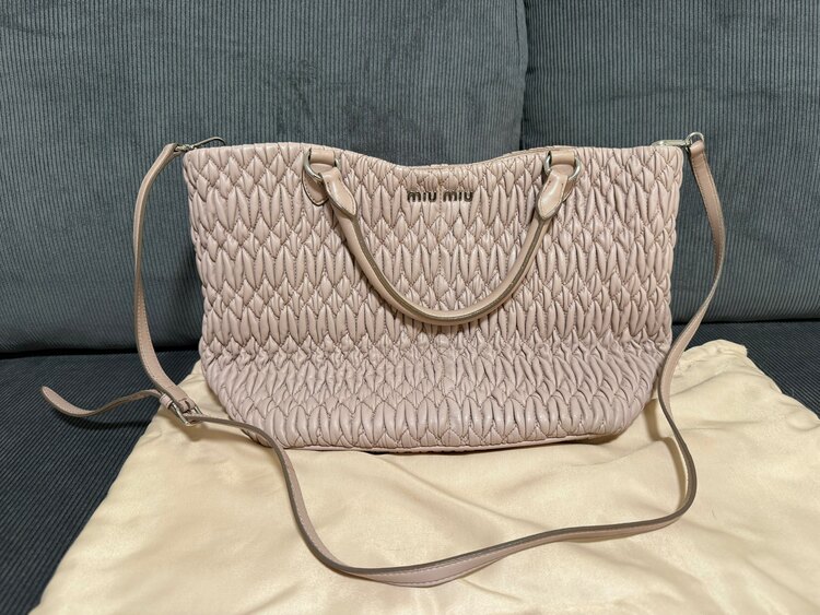 バッグ（ブランドバッグ）の商品画像 - 査定依頼日：2025年5月10日 - 最高査定価格：30,000円