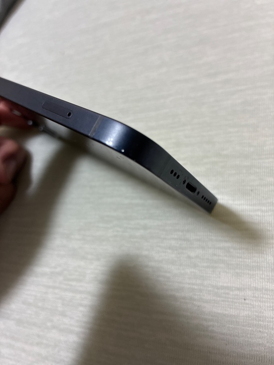 アイホン12（スマホ）の商品画像 - 査定依頼日：2026年7月23日 - 最高査定価格：20,000円