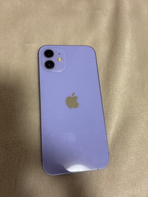 iPhone 12 256GB au（スマホ）の商品画像 - 査定依頼日：2026年4月1日 - 最高査定価格：26,000円