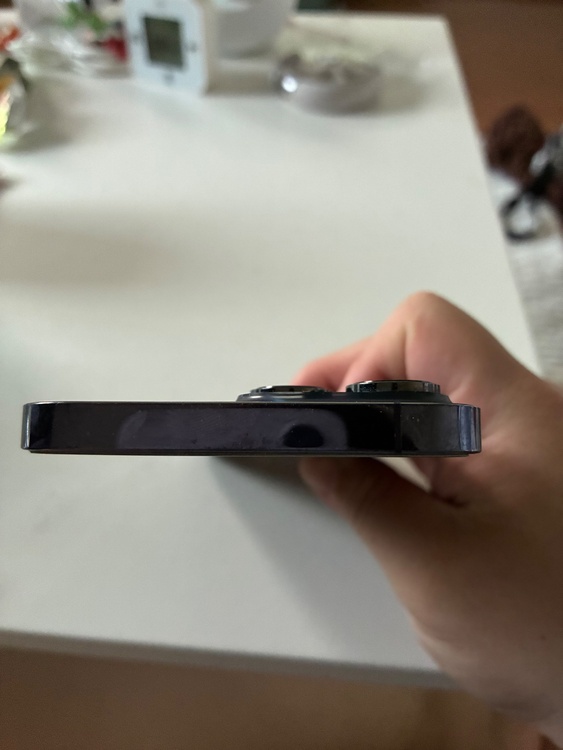 iPhone iPhone 14 Pro Max 128GB SIMフリー（スマホ）の商品画像 - 査定依頼日：2026年6月29日 - 最高査定価格：71,000円