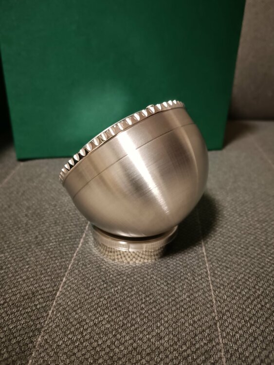 ロレックス サブマリーナー 909010l（高級時計）の商品画像 - 査定依頼日：2026年2月17日 - 最高査定価格：1,200,000円