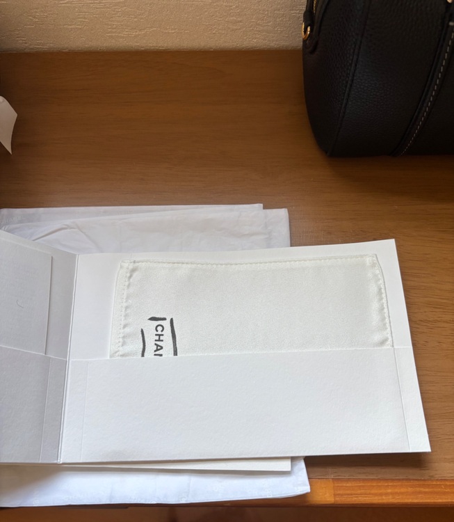 シャネル　デカマトラッセ Wフラップ ショルダーバッグ　黒　キャビアスキン　A5（ブランドバッグ）の商品画像 - 査定依頼日：2025年8月29日 - 最高査定価格：850,000円