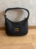 ミュウミュウ  （ブランドバッグ）の商品画像 - 査定依頼日：2025年9月13日 - 最高査定価格：170,000円