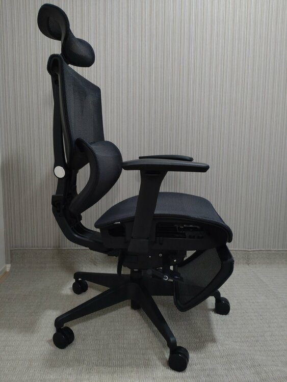 C7 Proデスクチェア（家具・寝具）の商品画像 - 査定依頼日：2026年6月29日 - 最高査定価格：3,000円