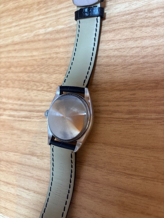 オイスターパーペチュアル 1951年（高級時計）の商品画像 - 査定依頼日：2025年11月1日 - 最高査定価格：800,000円