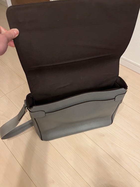 ルイヴィトン タイガ （ブランドバッグ）の商品画像 - 査定依頼日：2025年12月14日 - 最高査定価格：50,000円