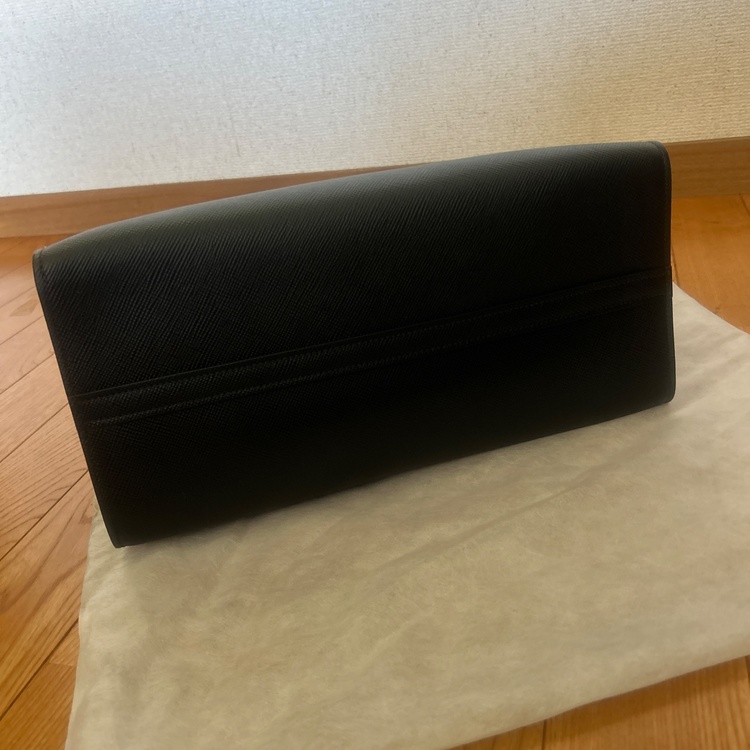 プラダ（ブランドバッグ）の商品画像 - 査定依頼日：2026年6月30日 - 最高査定価格：150,000円