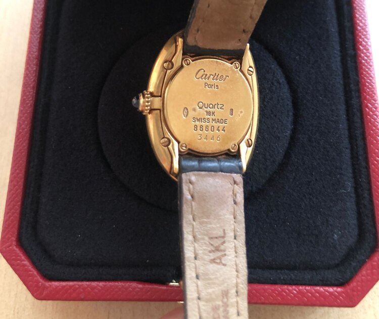 カルティエ ベニュワール （高級時計）の商品画像 - 査定依頼日：2025年5月18日 - 最高査定価格：950,000円