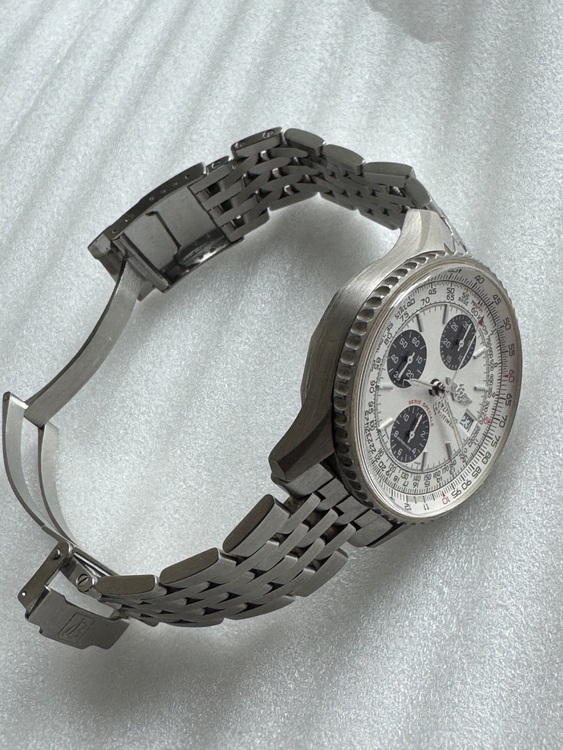 ブライトリング ナビタイマー L1333（高級時計）の商品画像 - 査定依頼日：2025年11月8日 - 最高査定価格：1,150,000円