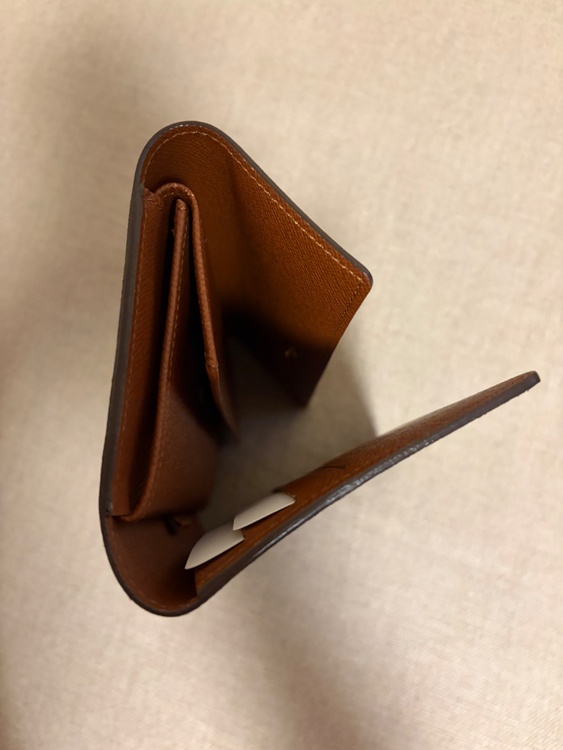 LOUIS VUITTON（ルイ・ヴィトン）「ポルトフォイユ・サラ」旧型（ブランド財布・小物）の商品画像 - 査定依頼日：2026年10月6日 - 最高査定価格：30,000円
