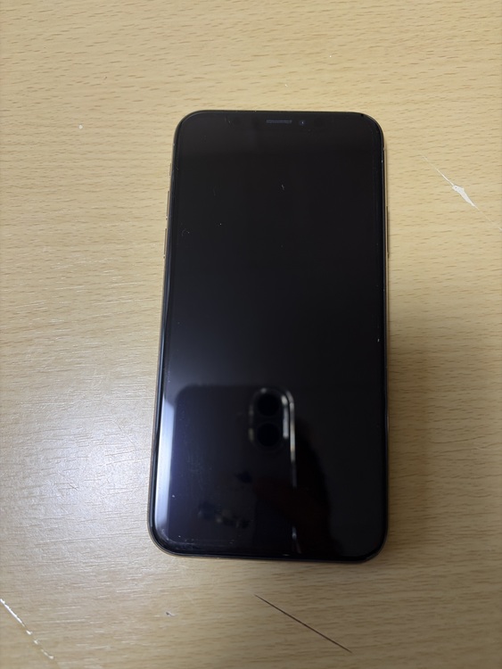 iPhone iPhoneXS 64GB SIMフリー（スマホ）の商品画像 - 査定依頼日：2026年5月21日 - 最高査定価格：100,000円
