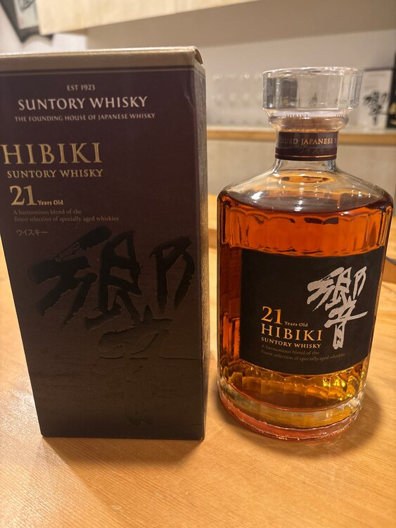 ２１年（お酒）の商品画像 - 査定依頼日：2025年3月1日 - 最高査定価格：70,000円