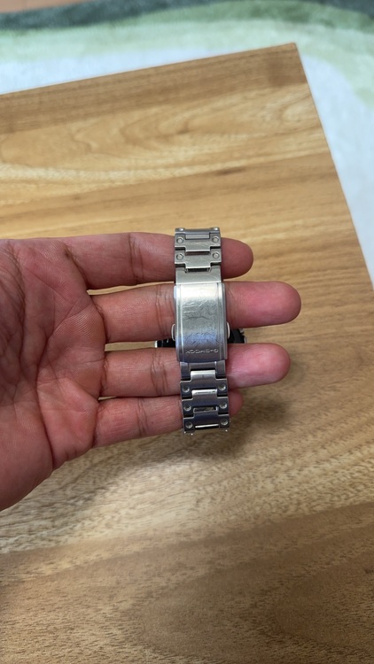 G-SHOCK GMW-B5000 GMW-B5000D-1Jf（高級時計）の商品画像 - 査定依頼日：2025年9月22日 - 最高査定価格：15,000円