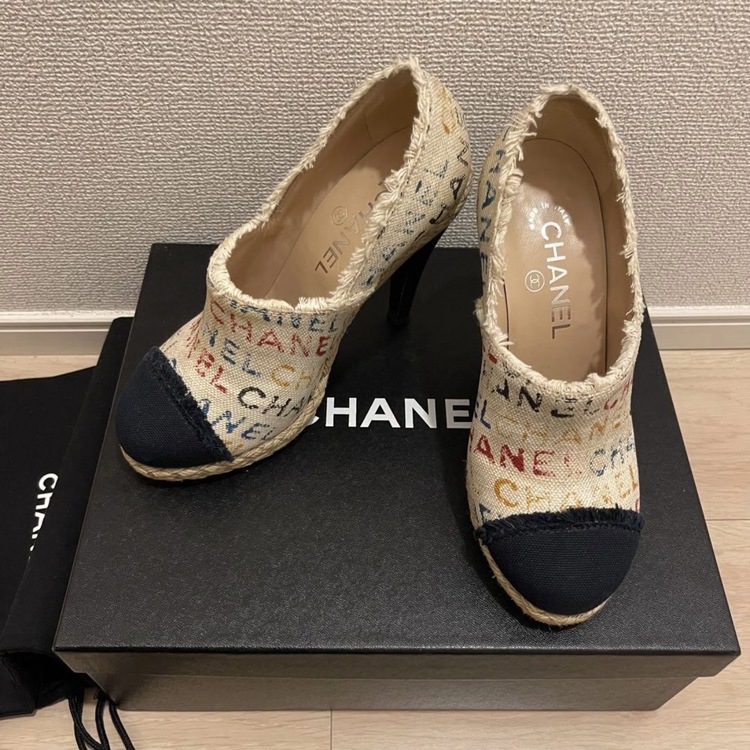 CHANEL パンプス（古着・ファッション）の商品画像 - 査定依頼日：2026年10月15日 - 最高査定価格：3,000円