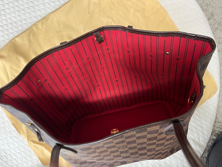 ルイヴィトン ダミエ （ブランドバッグ）の商品画像 - 査定依頼日：2026年4月20日 - 最高査定価格：160,000円