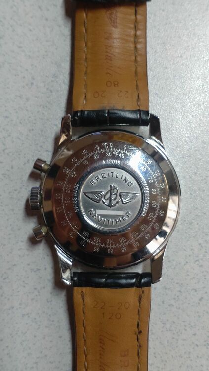 ブライトリング ナビタイマー A12019（高級時計）の商品画像 - 査定依頼日：2025年11月20日 - 最高査定価格：600,000円