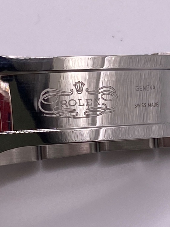 ロレックス 126900 Q6305258（高級時計）の商品画像 - 査定依頼日：2025年8月1日 - 最高査定価格：1,150,000円