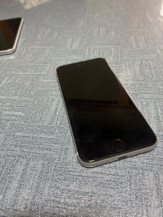 iPhone13（スマホ）の商品画像 - 査定依頼日：2026年7月1日 - 最高査定価格：36,500円