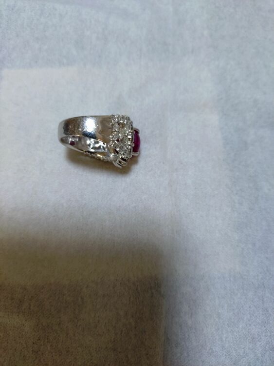 スタールビー（金・貴金属）の商品画像 - 査定依頼日：2025年11月24日 - 最高査定価格：280,000円