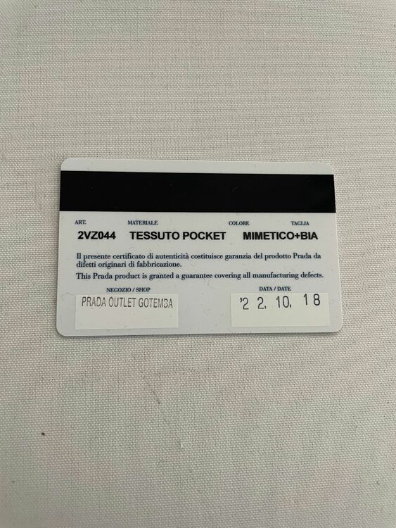 PRADA (2VZ044) カーキBAG（ブランドバッグ）の商品画像 - 査定依頼日：2025年11月11日 - 最高査定価格：60,000円