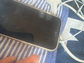 iPhone iPhone 15 256GB au（スマホ）の商品画像 - 査定依頼日：2026年6月4日 - 最高査定価格：69,000円