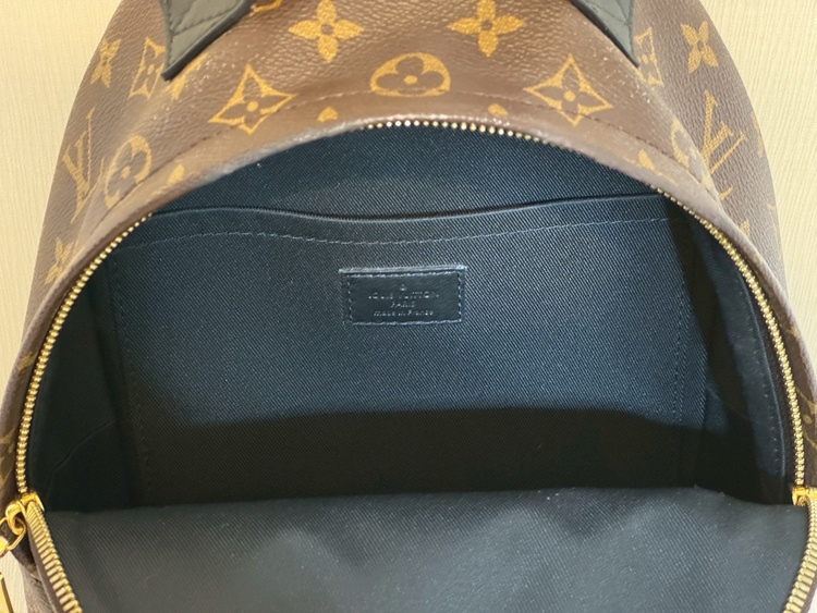 パームスプリングス（ブランドバッグ）の商品画像 - 査定依頼日：2026年4月8日 - 最高査定価格：200,000円