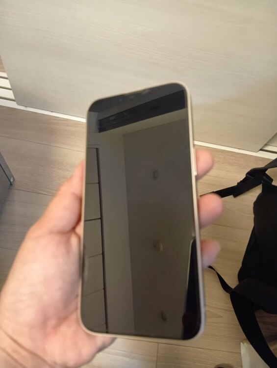 iPhone 13 256GB SIMフリー（スマホ）の商品画像 - 査定依頼日：2025年4月30日 - 最高査定価格：46,000円