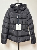 AVOCE ダウン　ブラック　サイズ1 新品（古着・ファッション）の商品画像 - 査定依頼日：2026年8月20日 - 最高査定価格：100,000円