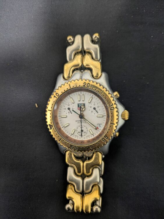 タグホイヤー その他 セルクロノグラフ CG1120-0（高級時計）の商品画像 - 査定依頼日：2025年6月10日 - 最高査定価格：65,000円