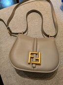 フェンディ（ブランドバッグ）の商品画像 - 査定依頼日：2026年8月17日 - 最高査定価格：138,000円