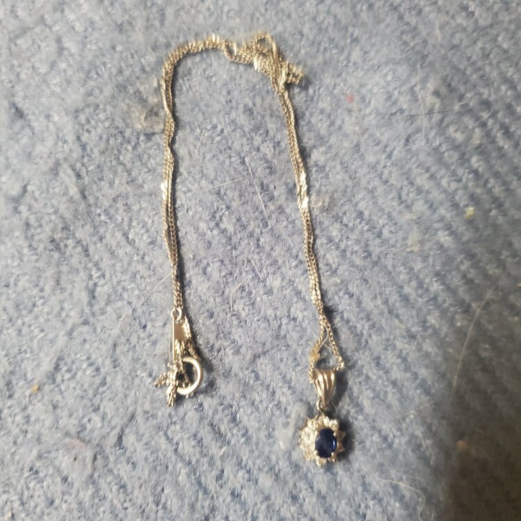 サファイアネックレス（金・貴金属）の商品画像 - 査定依頼日：2026年3月9日 - 最高査定価格：200,000円